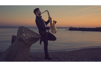 Mr.Saxobeat Picture