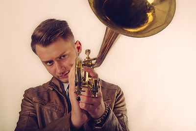 White Trumpet Picture